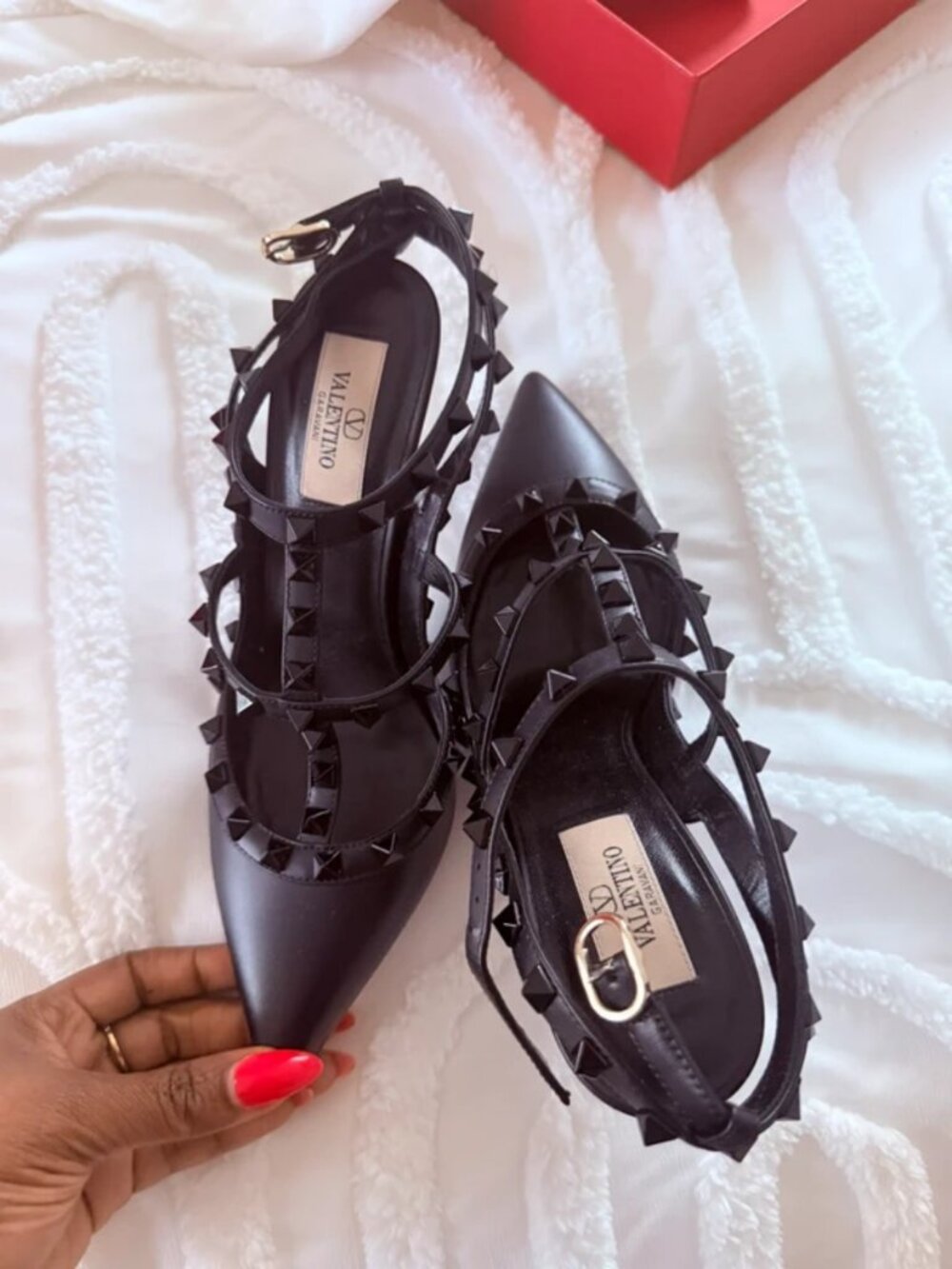 Worn the shoes twice. I can’t do high heels anymore.